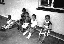 Kalekie dzieci w Gatagara