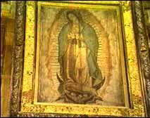 Oprawiony paszcz Juana Diego w bazylice w Guadalupe.