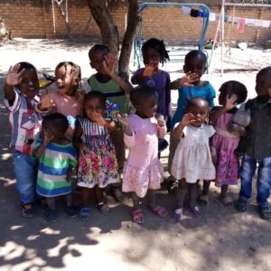Dożywianie oraz środki higieny dla 36 dzieci z sierocińca w Lubumbashi Adopcja Serca Ruch Maitri 01