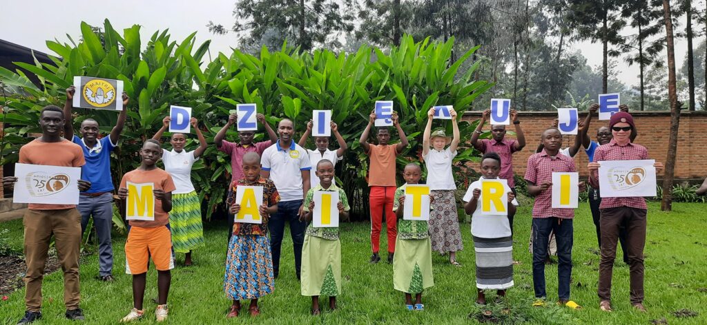 Podopieczni Adopcji Serca Maitri w Nyakinama w Rwandzie