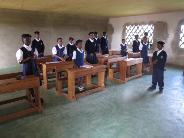 Pallotynki proszą o pomoc w dokończeniu budowy przedszkola w Yaounde Ruch Maitri Adopcja Serca pomoc ubogim 03