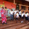 dzień dziecka w Afryce Abong-Mbang ruch Maitri Adopcja Serca Adopcja Duchowa pomoc Afryce pomoc ubogim 06