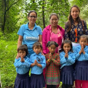 Wyposażenie biura organizacji pomocowej w Nepalu pomoc ubogim Adopcja Serca Maitri 02