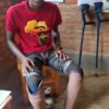 Nowe protezy nóg dla podopiecznego Adopcji Serca z Rwandy pomoc Afryce program Adopcja Serca Adopcja Duchowa Ruch Maitri 02