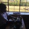 Maszyna do szycia dla utalentowanych dziewcząt z Musongati w Burundi Ruch Maitri pomoc Afryce Adopcja Serca 04
