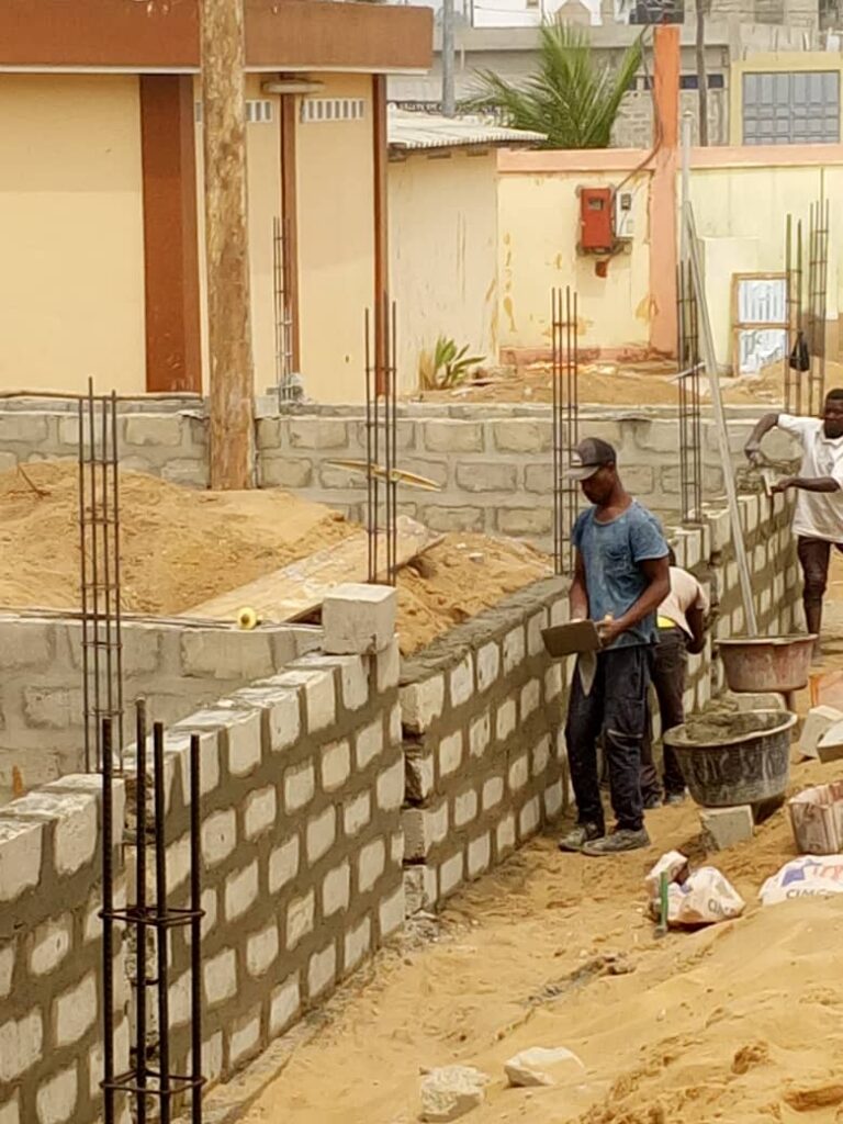 Budowa w Togo