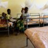 Kupujemy leki dla chorych z Ośrodka Zdrowia w Buraniro Adopcja Serca Maitri pomoc Afryce Adopcja duchowa 01