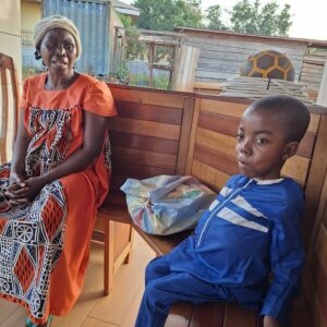 Pomoc zarażonym wirusem HIV oraz zapaleniem wątroby HBV i HCV w Abong-Mbang w Kamerunie - Siostry Duszy Chrystusowej Maitri Adopcja Serca Adopcja duchowa pomoc ubogim pomoc Afryce 05