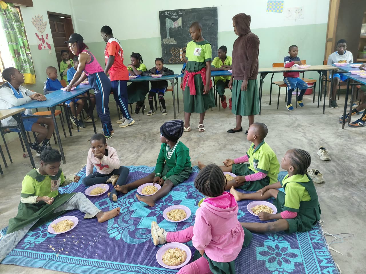 Posiłki dla 250 dzieci w Burundi. Pomoc dla przedszkola „Dzieciątka Jezus” pomoc Afryce pomoc ubogim Maitri Adopcja Serca Adopcja duchowa jałmużna pomoc dzieciom Burundi 02